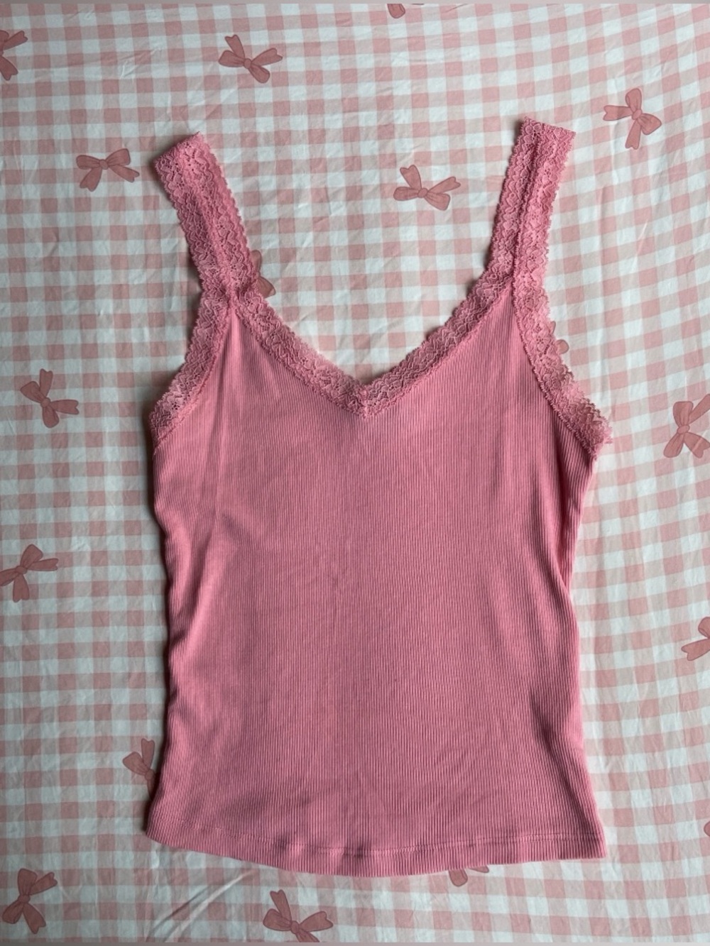 🌸 Pink Lace-Trim Ribbed Camisole